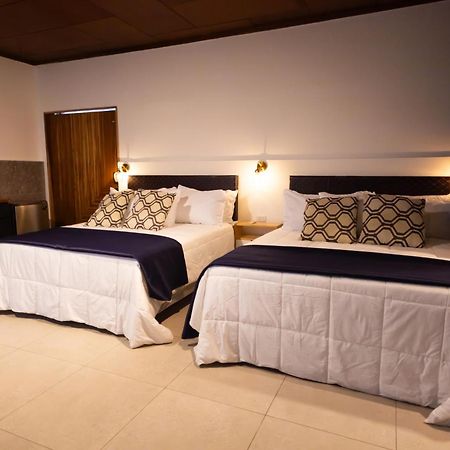 Via Porto Hotel Сан-Сальвадор Экстерьер фото